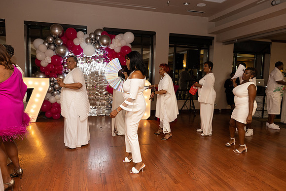 Jonquil's_70th-293