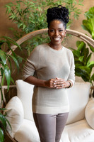 Janelle Quinn-10