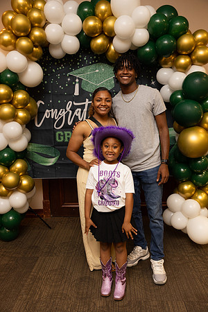 Eli_Graduation Party-27
