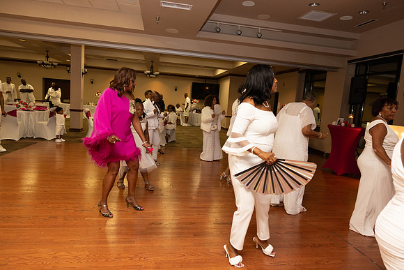 Jonquil's_70th-292