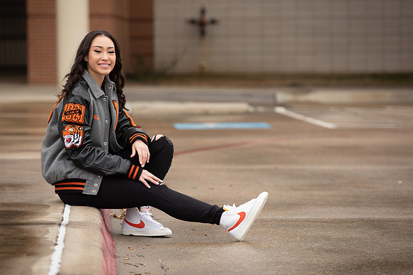 Alana-25