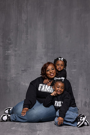 Mariah_Fam38