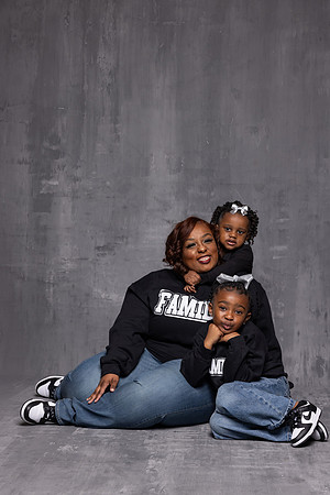 Mariah_Fam37