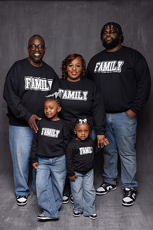 Mariah_Fam26