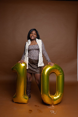 Skylar_Ten-80