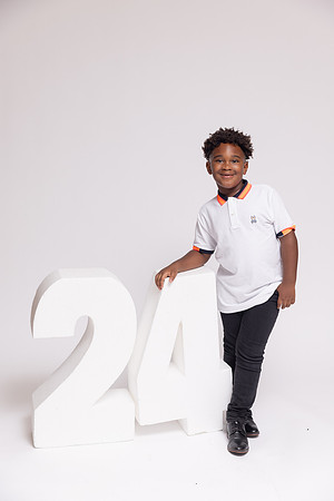 Harrison_Grad-25