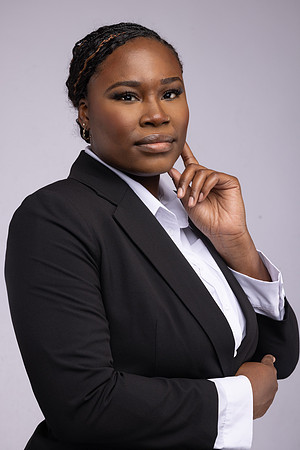 Sequeena Thomas-25