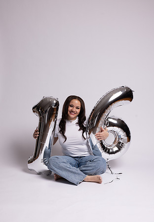 Kaitlin_Sixteen-64
