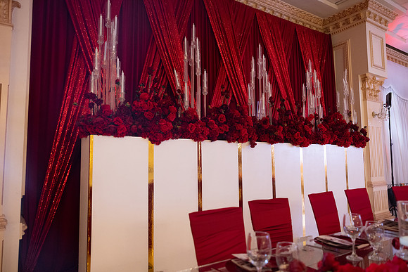 UE Presentation Ball-14
