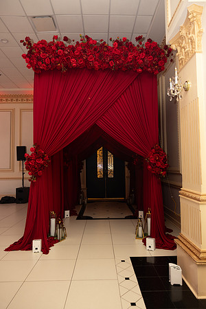 UE Presentation Ball-1