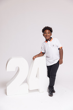 Harrison_Grad-26