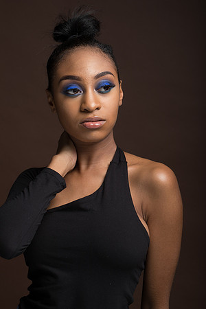 Kamri-106