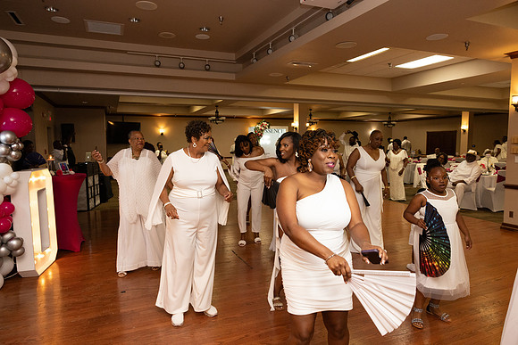 Jonquil's_70th-89