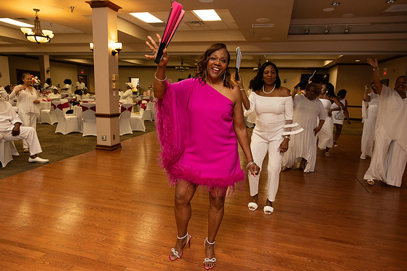 Jonquil's_70th-94