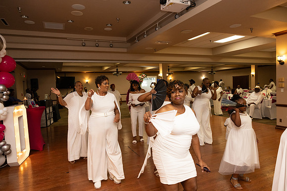 Jonquil's_70th-88