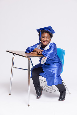 Harrison_Grad-64