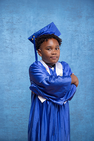 Harrison_Grad-102