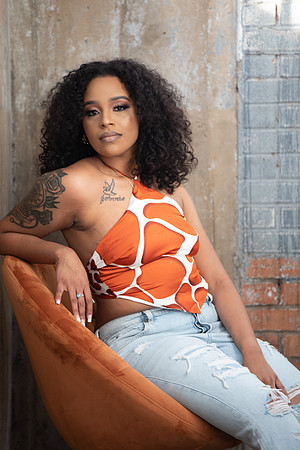 ShaQuita-23