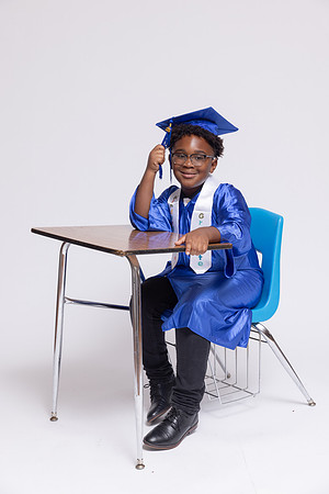 Harrison_Grad-71