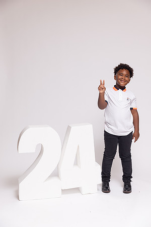 Harrison_Grad-41