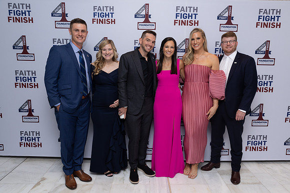 FaithFightFinish_-164