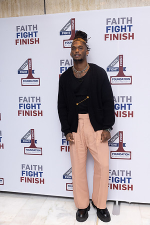 FaithFightFinish_-176