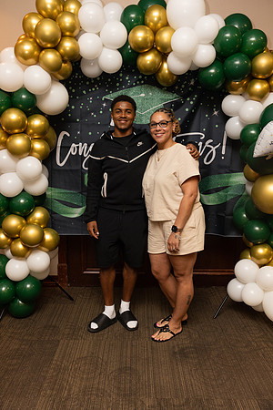 Eli_Graduation Party-207