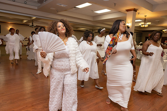 Jonquil's_70th-265
