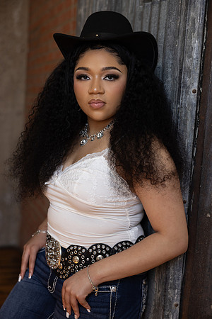 Kaytlyn-168