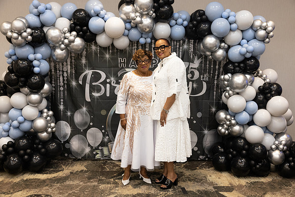 GRACIES75TH-115