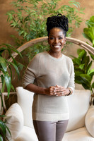 Janelle Quinn-9