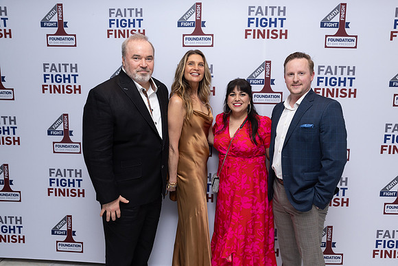 FaithFightFinish_-154