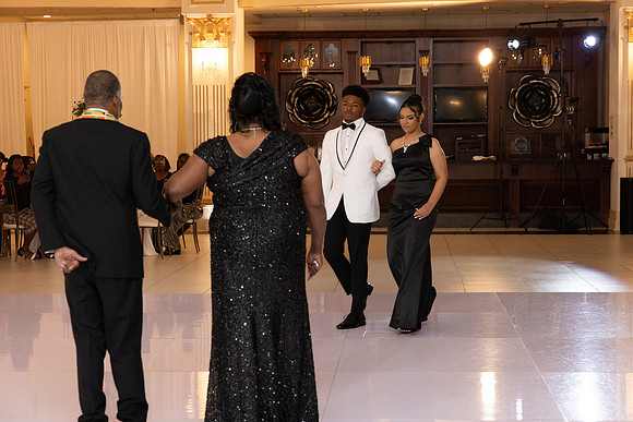UEE_PresentationBall-428