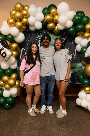 Eli_Graduation Party-179