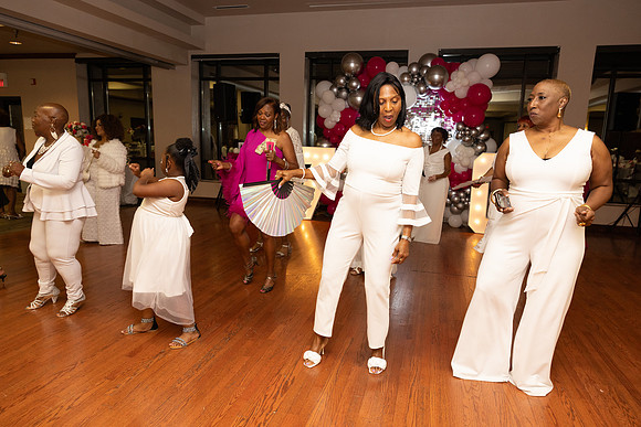 Jonquil's_70th-297