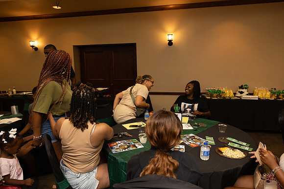 Eli_Graduation Party-144