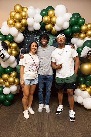 Eli_Graduation Party-189