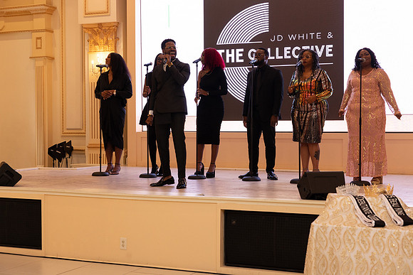 UEE_PresentationBall-375