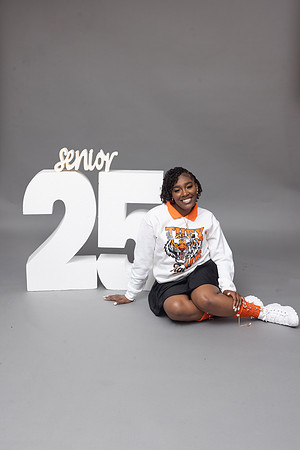 Rhian-17