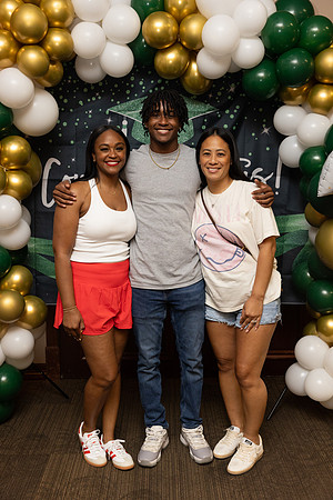 Eli_Graduation Party-224