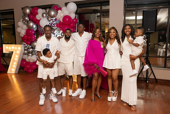 Jonquil's_70th-333