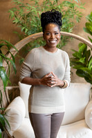 Janelle Quinn-13