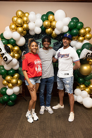 Eli_Graduation Party-191