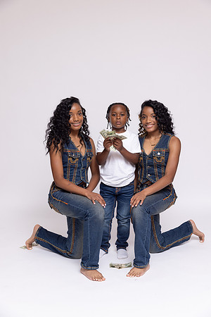 TwinsSixteen-41