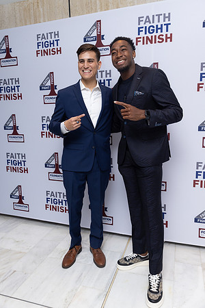 FaithFightFinish_-139