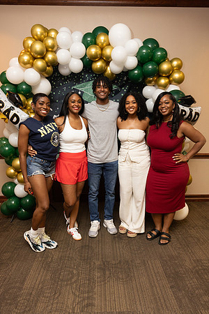 Eli_Graduation Party-165