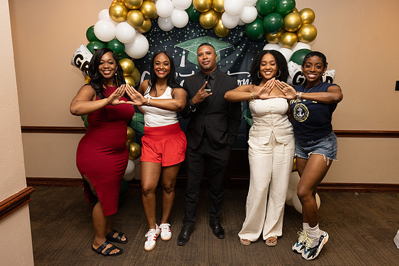 Eli_Graduation Party-156