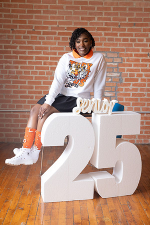 Rhian-23