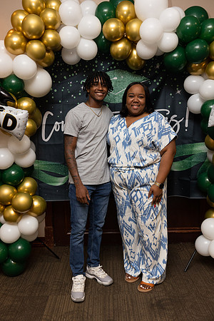 Eli_Graduation Party-97
