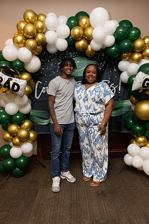 Eli_Graduation Party-98